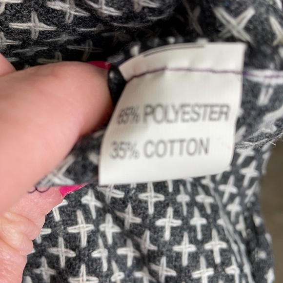 - Two tcv Gray/Blue Ruffled Pencil/Tulip Skirt with belt NWT - Picture 8 of 11